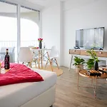 Modernes Mit Tollem Blick Ueber Stadt Appartamento *